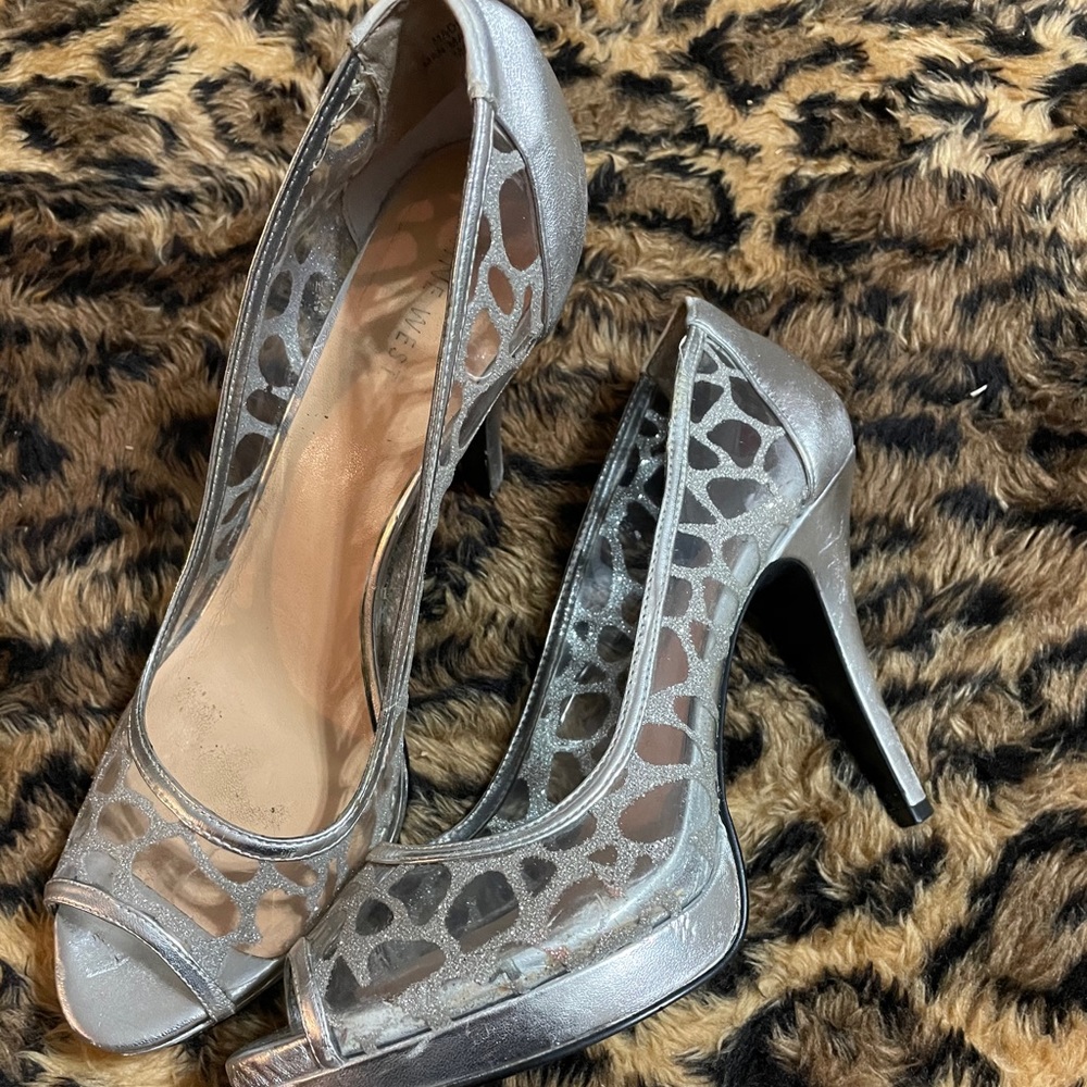 Nine West heel